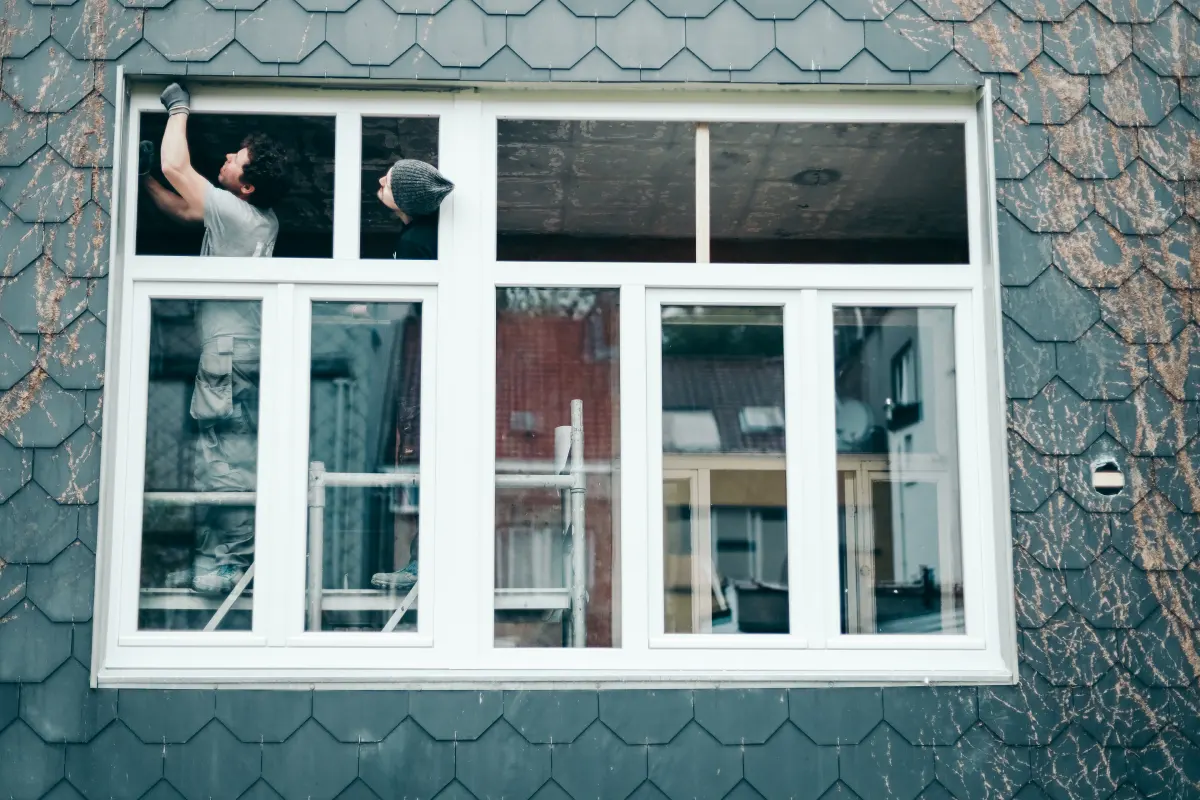 Fenster, Haustüren, Rollläden & Garagentore — Beratung, Auswahl & Einbau