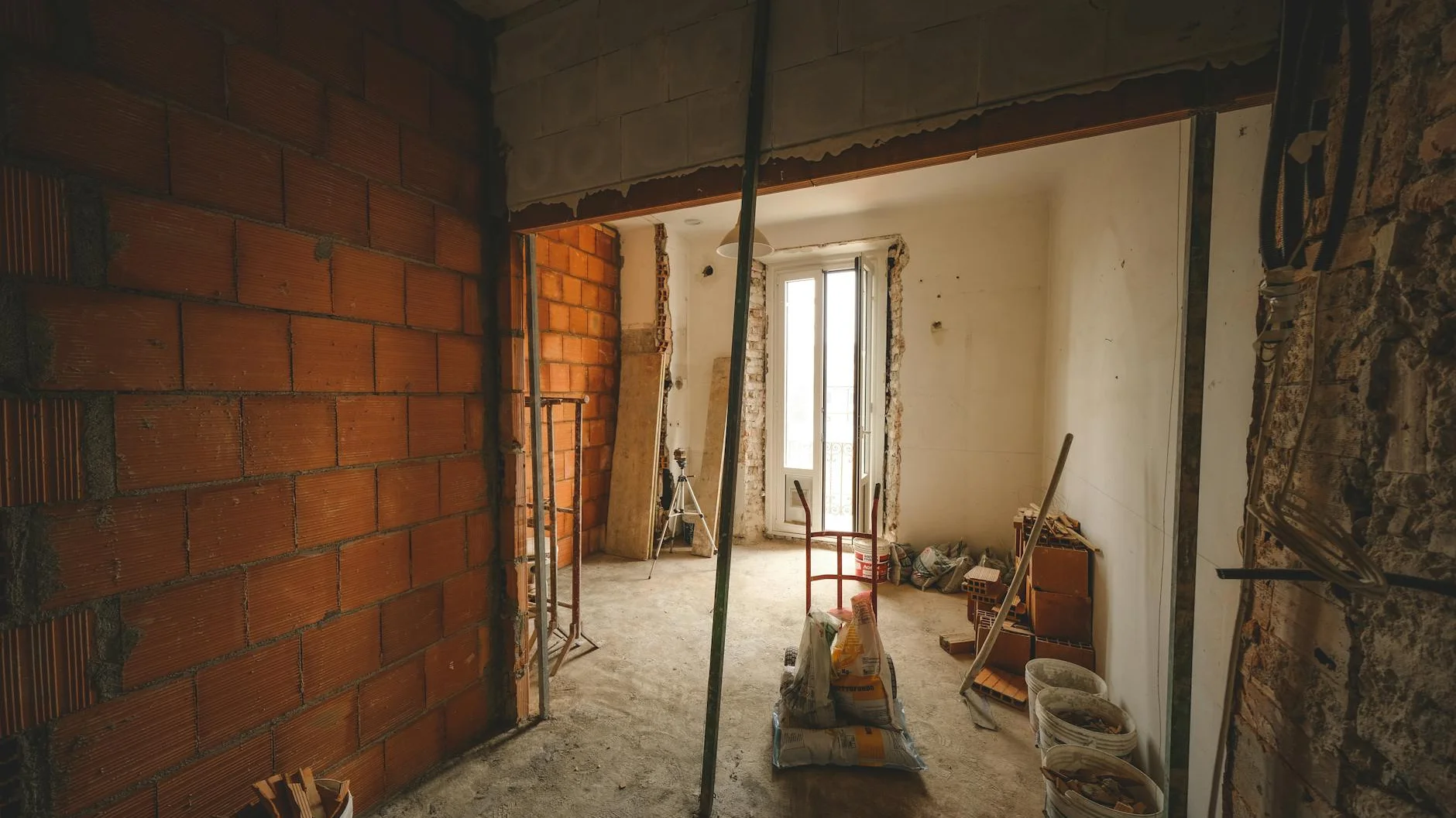 Komplettsanierung Baustelle – Vollsanierung